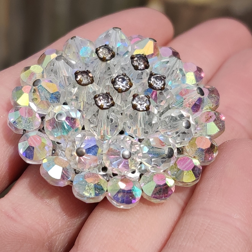 Vintage ab crystal brooch - Picture 2 of 8